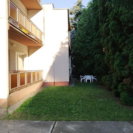 Apartament Ildiko Apartman Hajdúszoboszló Zewnętrze zdjęcie