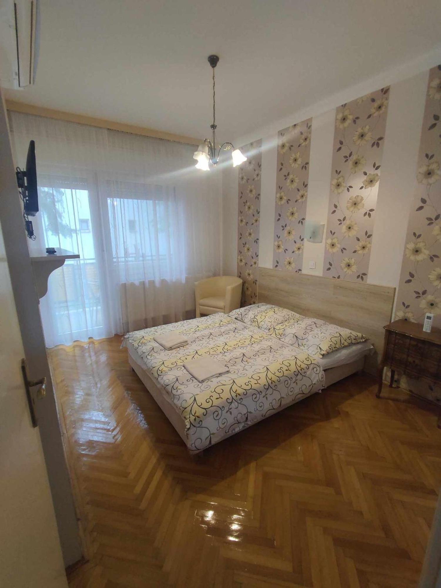 Apartament Ildiko Apartman Hajdúszoboszló Zewnętrze zdjęcie